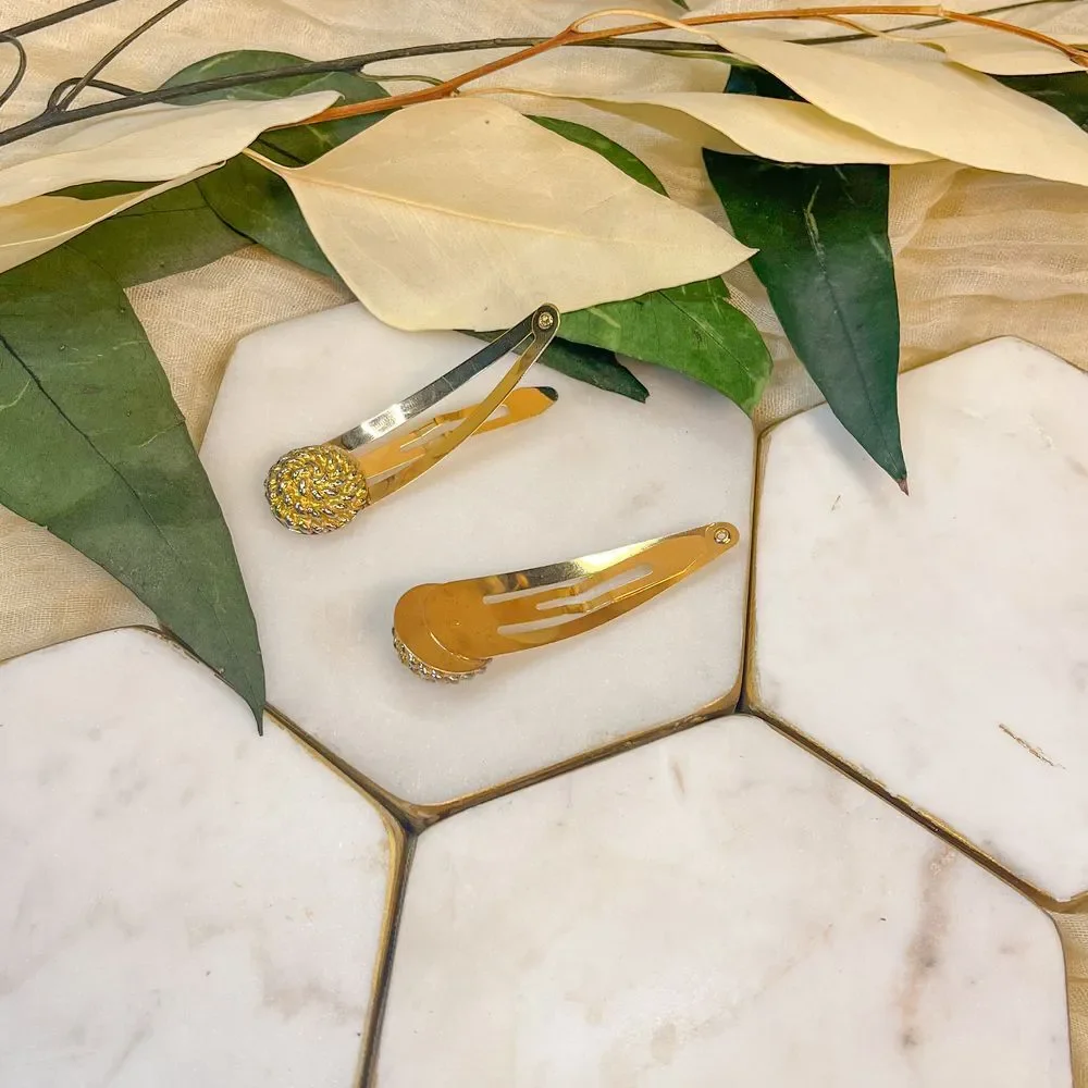 Gold Tone Hair Clips‎